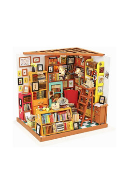 Dyzi 221 Piece Sam's Study Miniature Library 3D Puzzle from B&Q