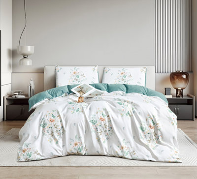 B&Q -  Evie Floral Easycare Printed Duvet Set