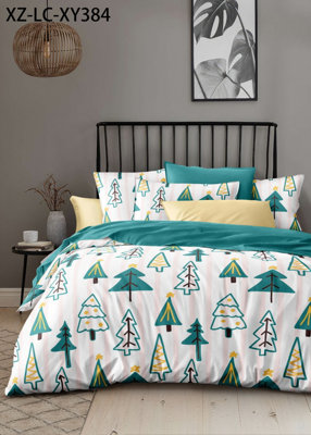 Groundlevel Christmas Tree Printed Duvet Set from B&Q