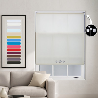 FURNISHED Trimmable Roller Blind With Triple Diamond Chrome Eyelet And Metal FittingsCream Daylight Shade (W)60Cm X (L)165Cm from B&Q