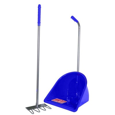 Red Gorilla Traditional Tidee™ Scoop & Rake SetLightweight Yard & Garden Cleaning Tool from B&Q