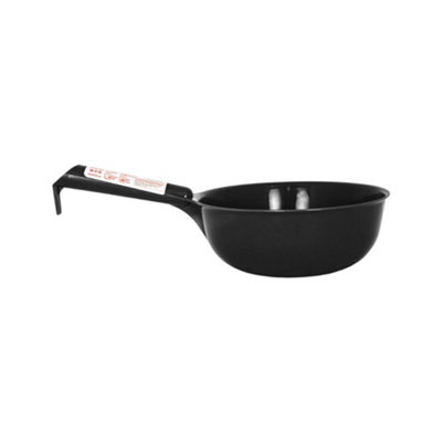 Red Gorilla Food-Grade Scoop Black from B&Q