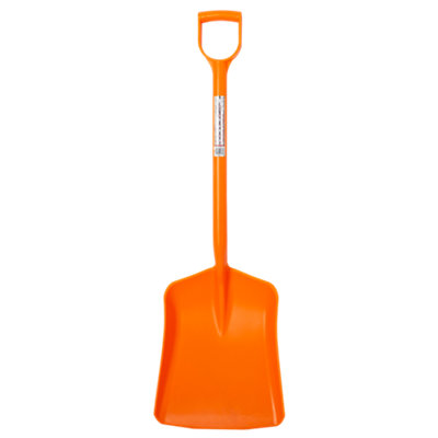 Red GorillaGorilla ShovelLightweight Heavy-Duty Poly Shovel With D HandleUv-ResistantNon-SparkingOrange from B&Q