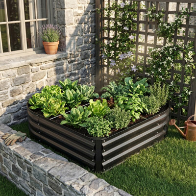 Breeins Metal Garden Bed Heart-Shaped Galvanised Steel Raised Garden Bed from B&Q