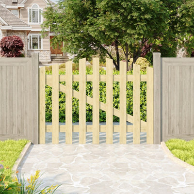 B&Q -  Outdoor Picket Fence Gate Entrance For Gardens Yards And Patios Width 120Cm Height 90Cm