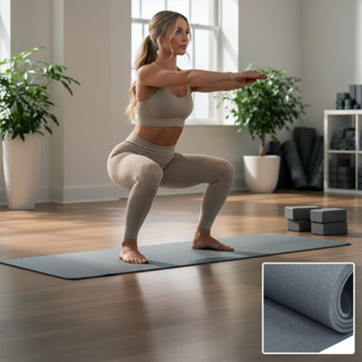 Living And Home 6mm Thick Tpe Exercise Yoga Mat Exercise Mat