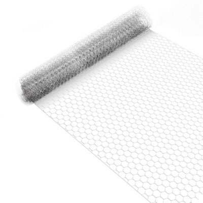 Living And Home Galvanized Wire Mesh Fencing Aviary Net 0.9 X 6M from B&Q