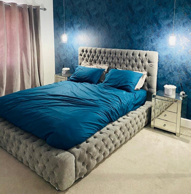 Stratus Interiors Ambassador Chesterfield Upholstered Platform Bed FrameDoorstep Delivery Only No AssemblySingleGas Lift Ottoman Storage from B&Q