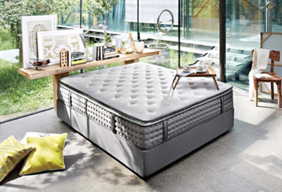 Stratus Interiors Duchess Luxury Pillow Top Mattress 5000 Pocket Hybrid Foam LayerSuper King from B&Q