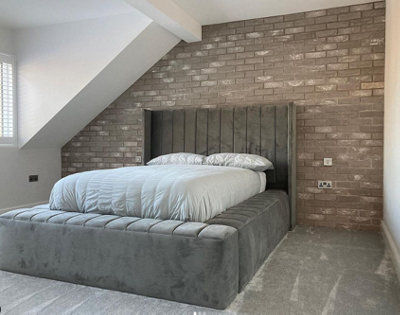 Stratus Interiors Lined Ambassador Platform Wing Back Bed Optional Gas Lift StorageSteel PlushMetal GasliftDouble from B&Q