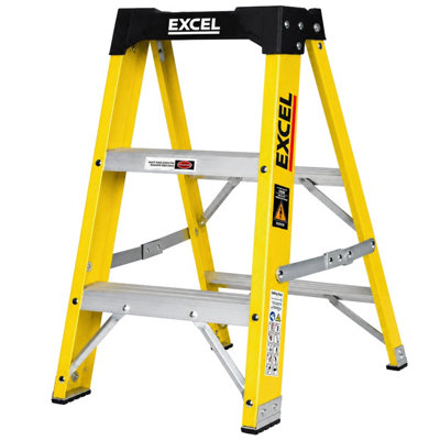 Excel 7403 Electricians Fibreglass Step Ladder 3 Tread 0.72m Heavy Duty - Image 2