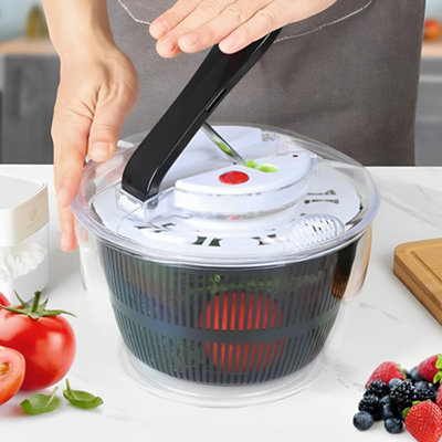 Thehotsale 5L Salad Spinner Manual Lettuce Spinner With Colander Built In Draining System from B&Q
