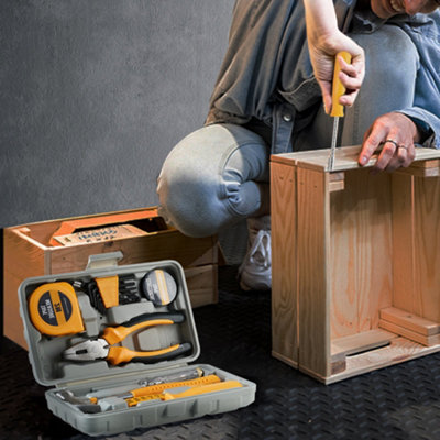 B&Q -  24Pc Essential Household Hand Tools For Diy Repairs & MaintenanceWith Toolbox Storage Case Yellow