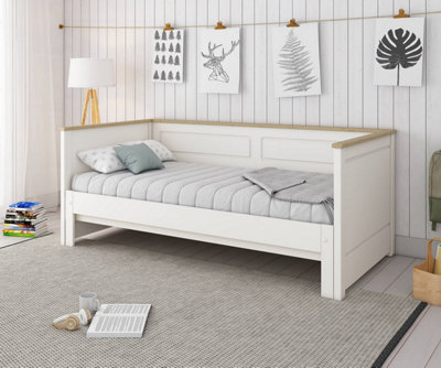 Kids Avenue Heritage Day Bed 1 White from B&Q