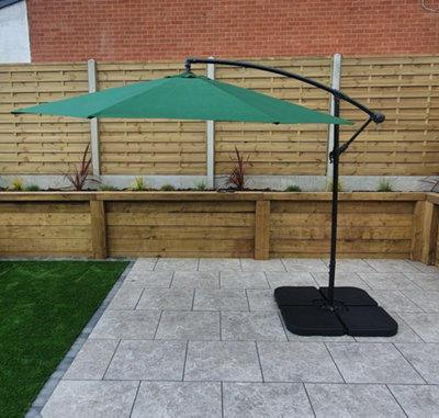 Signature Weave 3M Banana Cantilever Parasol Sun Shade Umbrella Green Canopy from B&Q