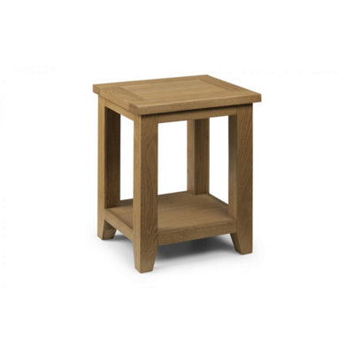 Ashfield Classic Waxed Oak Lamp/side Table from B&Q