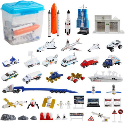 44 Pcs Astronaut Space Ship Shuttle Rocket Pretend Play Set from B&Q