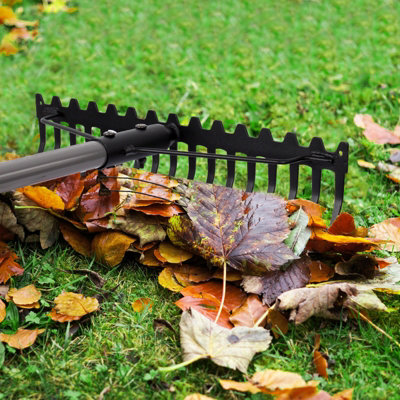 B&Q -  Durable Bow Rake Stainless Steel Handle 17 Steel Tines For Soil Loosening And Lawn Care Garden Rake Tool Thatch Rake