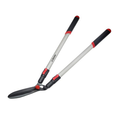 Darlac Telescopic Lawn ShearAdjustable Edging Shears For GardensHandles 610-1080 mmGrass Edge TrimmingRef. Dp 811 from B&Q
