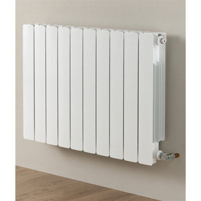 B&Q -  681mm (H) X 1440mm (W)White Horizontal Radiator (Amsterdam)(0.681M X 1.44M)Depth 95mm