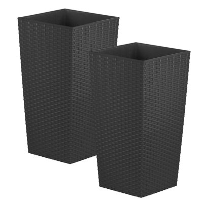 B&Q -  17L Black Rattan Plant Pots Set