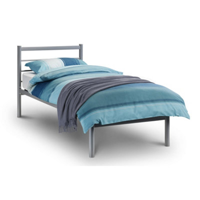 Oakham Premium Maple Bed Double (135Cm) from B&Q