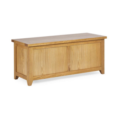 Oakham Premium Langham Storage Bench In Oak from B&Q