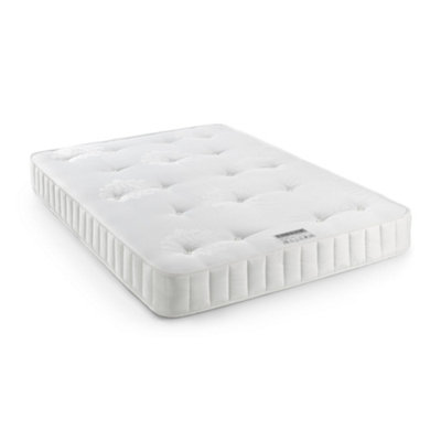 Oakham Capsule Essentials Mattress 150Cm King from B&Q