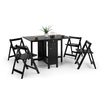 Oakham Premium Savona 120Cm 4 Seater Extending Dining SetBlack from B&Q