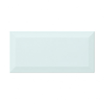 Marlborough Mint Gloss Metro Tiles (250 Pack-5 Box-5M2 Coverage)-Premium Ceramic Wall Finish-Inspired By Nyc Subway & Soho Style from B&Q