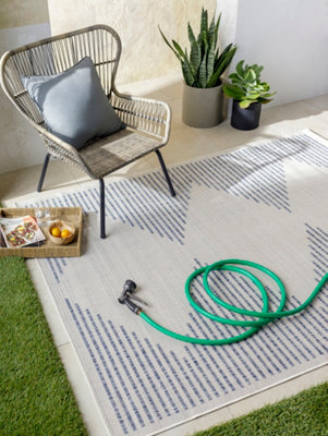 Livabliss Tuareg-Global Ivory Blue Graphic In- & Outdoor Rug 120 X 170 Cm Easy CareNon Shedding from B&Q