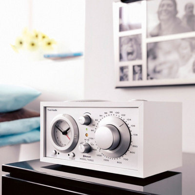 Tivoli AudioModel Three Bt With Usb-CWhite/silver from B&Q