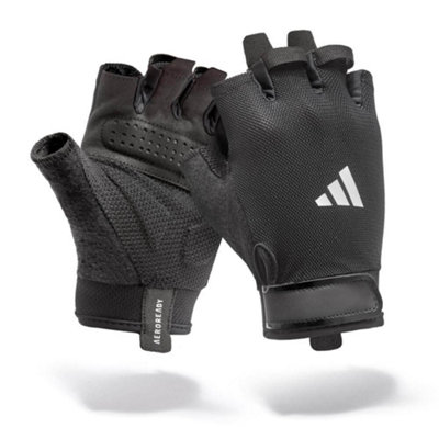B&Q -  Essential Training Gloves For Enhanced Performance And Comfort