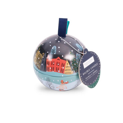 Heart & Home Tin Candle Baubles & Berries 85G - Image 4
