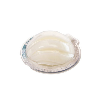 Heart and Home Christmas Snowflake Sparkle Fragrance Soy Wax MeltUp To 12 Hours BurnFor Use With Wax Warmer from B&Q