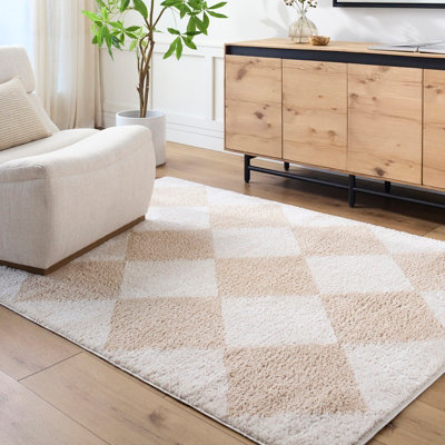 Livabliss Fossay Shaggy-Washable Beige High Pile Diamond Living Bedroom Rug 160 X 213 Cm Easy CareNon Shedding from B&Q
