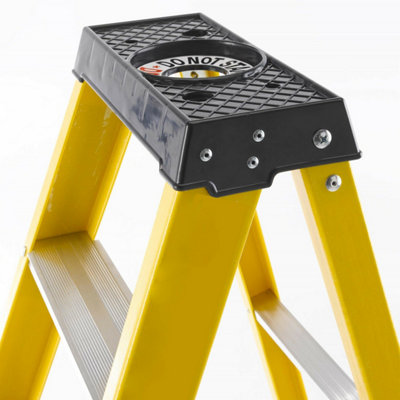 1.4m FIBREGLASS Swingback Step Ladders 8 Tread Professional Lightweight Steps