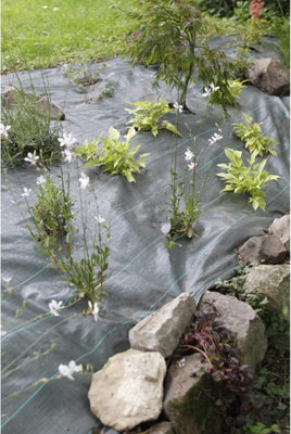 1.5 x 2 m / 4.9 x 6.5 ft Weed Control Membrane - 6
