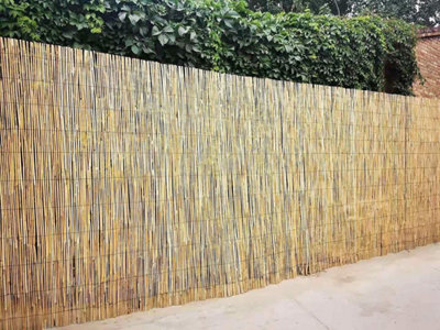 1.8m x 4m Split Natural Peeled Reed Screening Fencing Panel Bamboo Fence Roll Garden