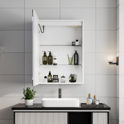 1-Door LED Illuminated Anti Fog Mirrored Bathroom Cabinet with Touch Sensor Shaver Socket 60x45cm