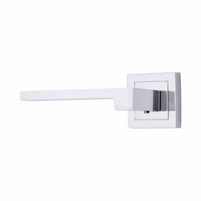1 Pair Zeta Design Polished Chrome Key Lock Set with 2.5" 3 Lever Lock and Keyhole Escucheon