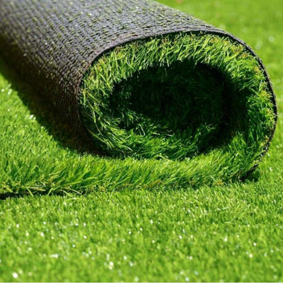 1 Roll Of Realistic Natural Looking Artificial Grass Astro Turf Medium ...