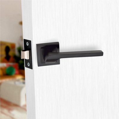 1 Set of Sigma Lock Door Handles Set On Square Rose Matte Black Finish with 3 Lever Black Sash Lock - GG