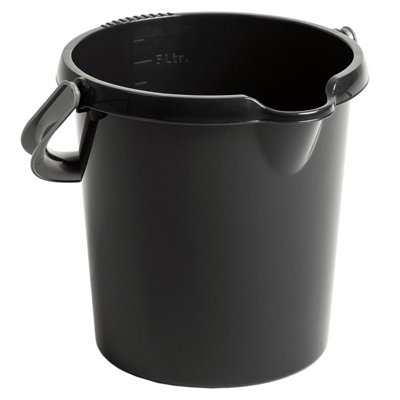 1 x 5L Black Plastic Bucket With Handle, Spout & Graduated Capacity Markers