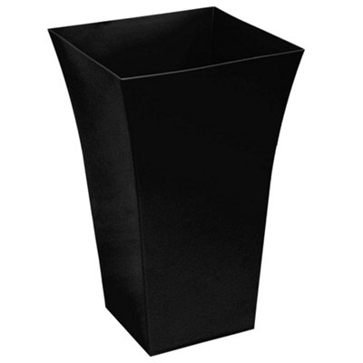 1 x Black Tall Large Plastic Contemporary Garden Patio Milano Planter With a Shiny Gloss Finish