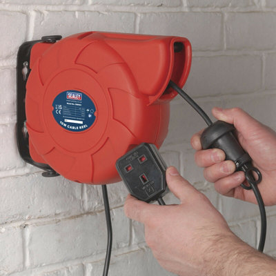 10 Metre Retractable Cable Reel System - 1 x 230V Plug Socket - Composite Cased - 3