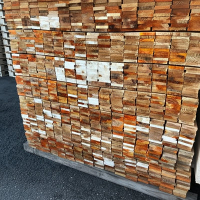 10 Mixed Hardwood Pallet Timber Planks 120 cm Wall and Furniture Boards