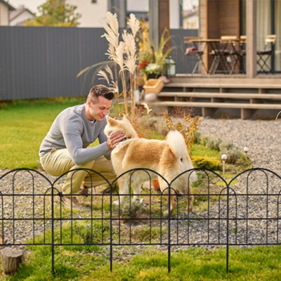 10 Pcs Decorative Garden Arched Top Iron Fence Metal Wire Border Animal Barrier 33cm W x 61cm H (Each)