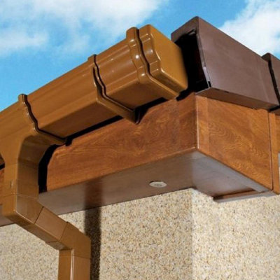 10 x Caramel Ogee Fascia Gutter Brackets