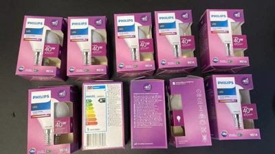 Lampada Da Tavolo Con Lampadina Inclusa Moderno Signe White And Color Ambiance Bianco In Alluminio Philips Hue 83102366